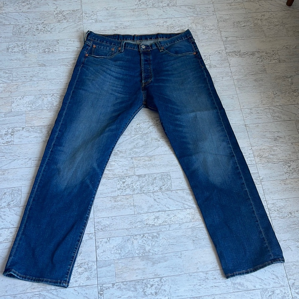 LEVI’S MEN JEANS